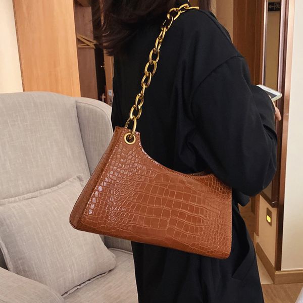 

повседневный аллигатор цепи сумки женщины крокодил pattern bagutte сумки женщины pu кожа сумка женский кошелек партии горячего сцепления