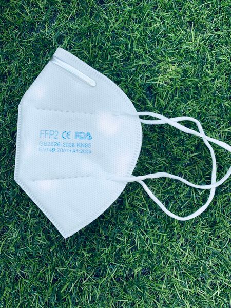 

анти-пыль грипп лицом маски kn95 фильтр non сплетенный респиратор лицевая одноразовая 3 слойная ffp2 маски kn95