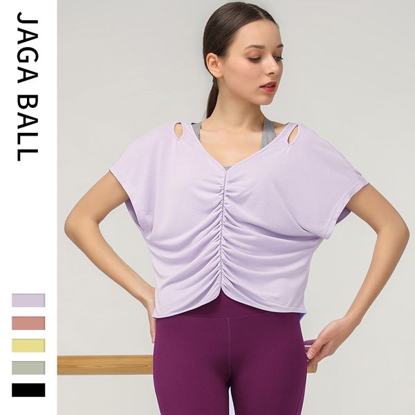 

2020 new yoga women fitness running t-shirt loose comfortable bat sleeve gym fashion yoga short sleeve t-shirt, White;red