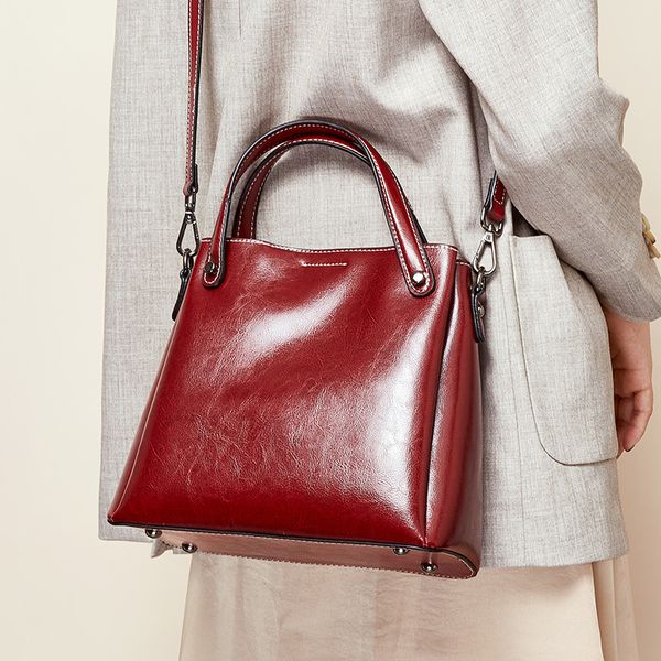 

oil wax leather bag classic bucket bag leather ladies sleek minimalist handbag