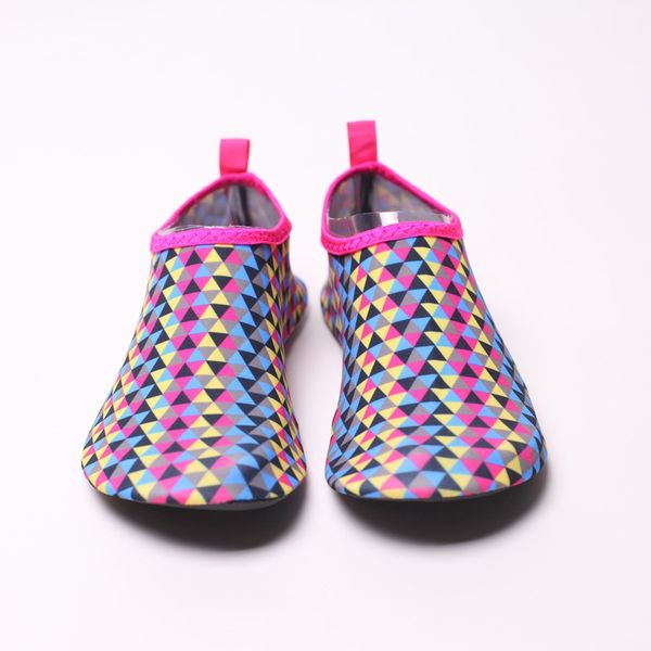 

men woman beach summer outdoor wading shoes swimming slipper on surf quick-drying aqua shoes skin sock striped water