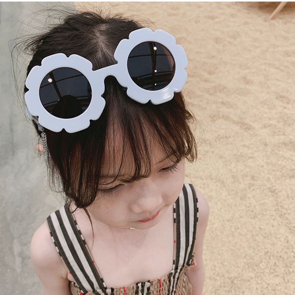 

children sunglasses of the child sunglasses of vintage flower wheel baby uv400 sports boys oculos sun gafas, White;black