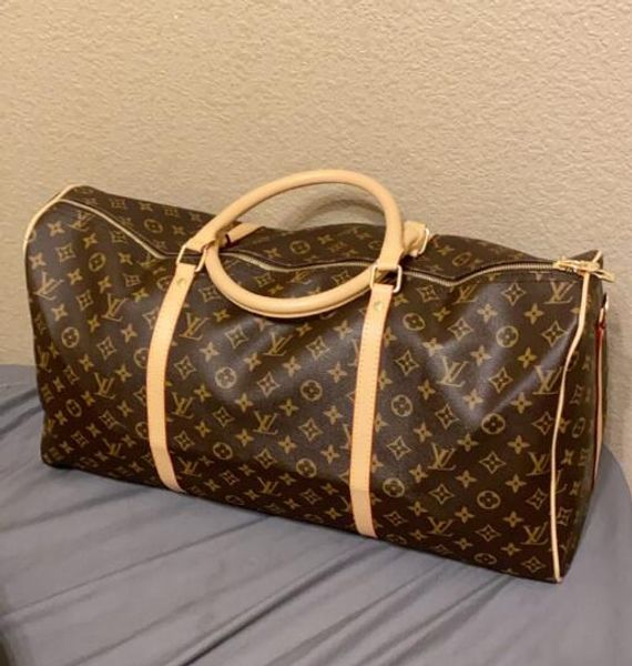 

дизайнерский багаж 55 см большой емкости женщины дорожная сумка знаменитые классические мужчины и женщины плечо вещевой мешок ручной клади тотализаторы