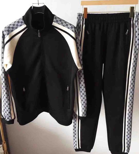 

2020 new men tracksuits mens sportswear autumn and winter mens sportswear letter printing casual mens sports jogging suit black white, Gray