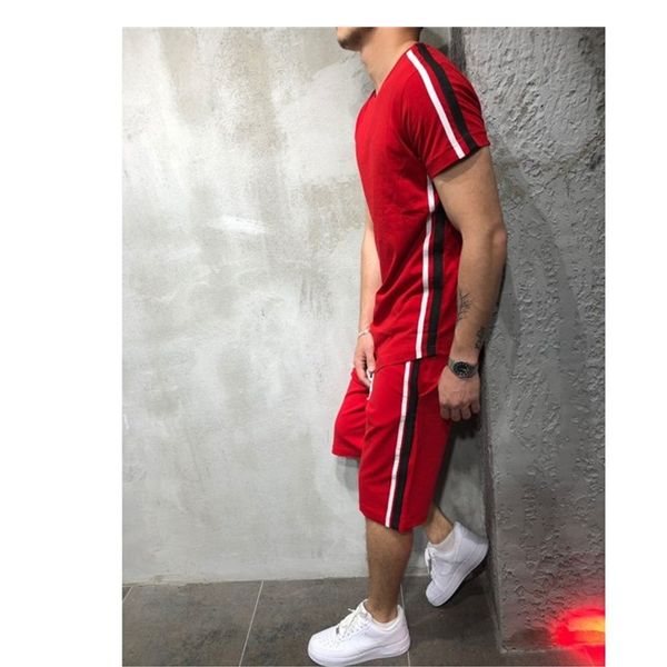 

summer men's jogging suit with short sleeves, t-shirt and shorts, Gray