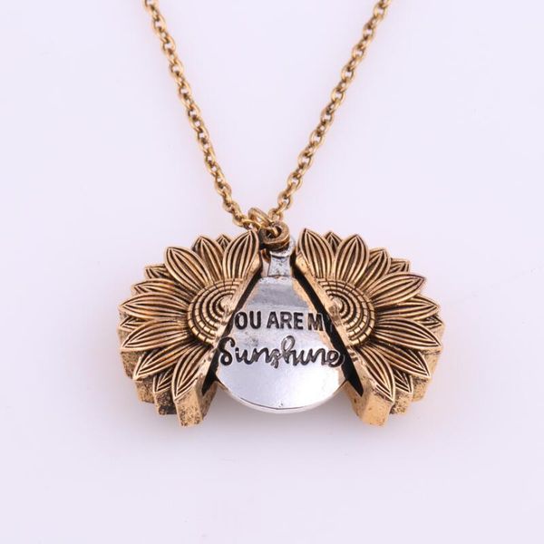 

2019 new dropshipping vintage boho sunflower pendant necklace women ethnic double-deck alloy open engrave letter lover necklaces, Silver