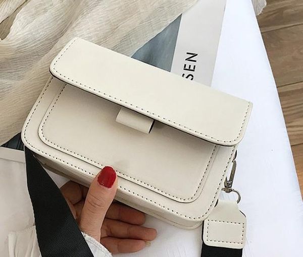 

on the new small bag female 2020 newset wave ins wild wide shoulder strap small square bag retro single shoulder messenger