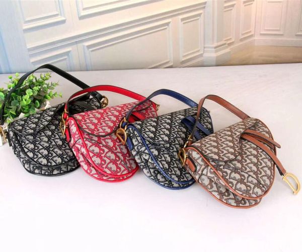 

luxury classic designer handbag leather women's shoulder bag saddle bag 2020 new fashion metal letter tote 005
