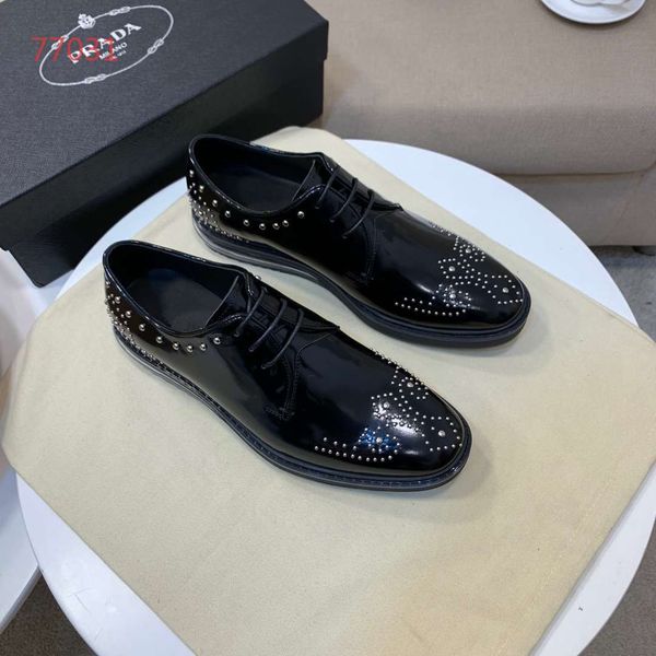 

2019 high end up cale men black low bu ine hoe nail bead genuine leather men office wedding dre hoe ize 38 44