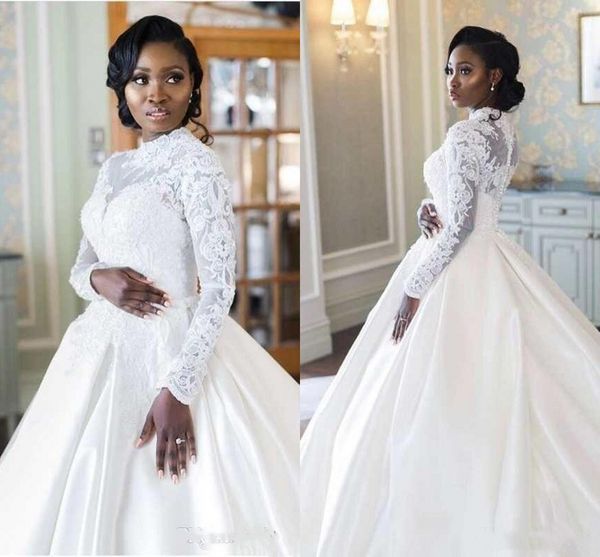 

кѬомнй аѬабкий  длиннм Ѭђкавом вадебное плае вокого еи линии апплика, White