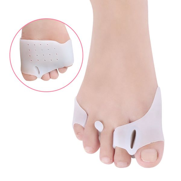 

orthopedic insole shoes inserts forefoot pad toe valgus corrector toe cushion separator three-hole clamp foot pad care gel, Black
