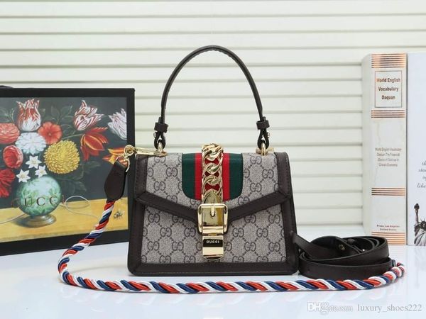 

baguettes with wide shoulder strapsone shoulder, slant is not a problem, there is a