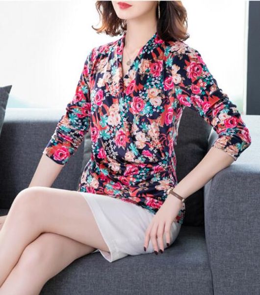

printed flocking gold velvet women's autumn and winter new long-sleeved v-neck fashion waist inside t-shirt, White