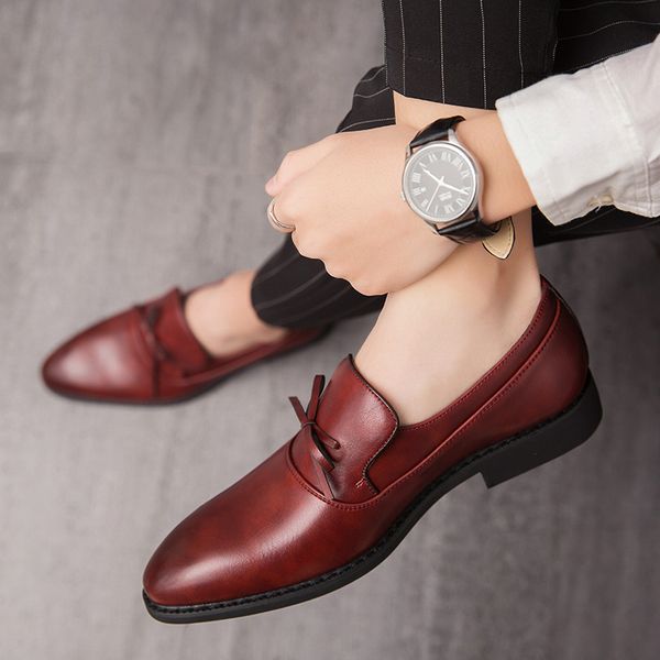 

38-48 new men shoes leather comfortable men loafers lightweight portable dress shoes chaussures homme british driving, Black