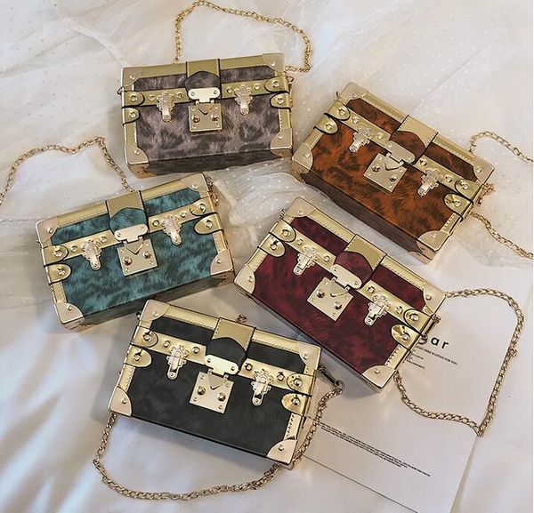 

leisure fashion ladies bag womens hand bags single shoulder oblique straddle bag canvas metal lock women shoulder bags small mini box 0017