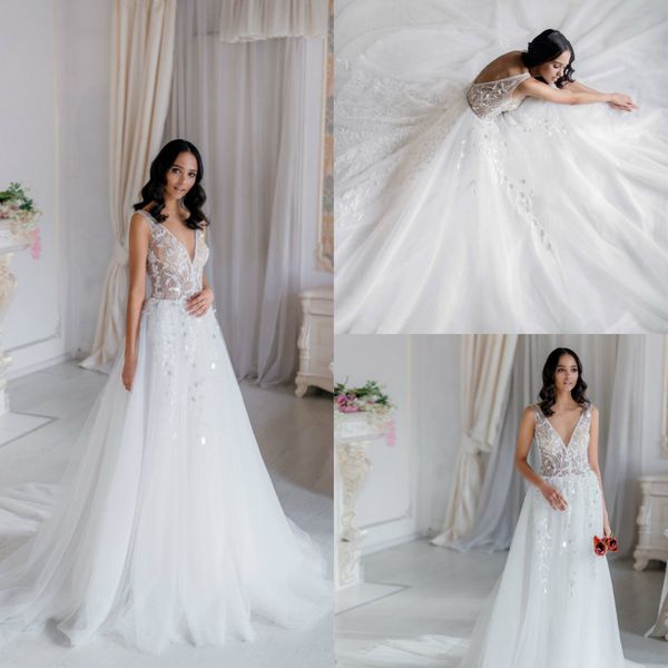 

boho wedding dresses 2019 lace appliqued a line sweep train v neck beach wedding dress custom made sleeveless bohemian bridal gowns, White
