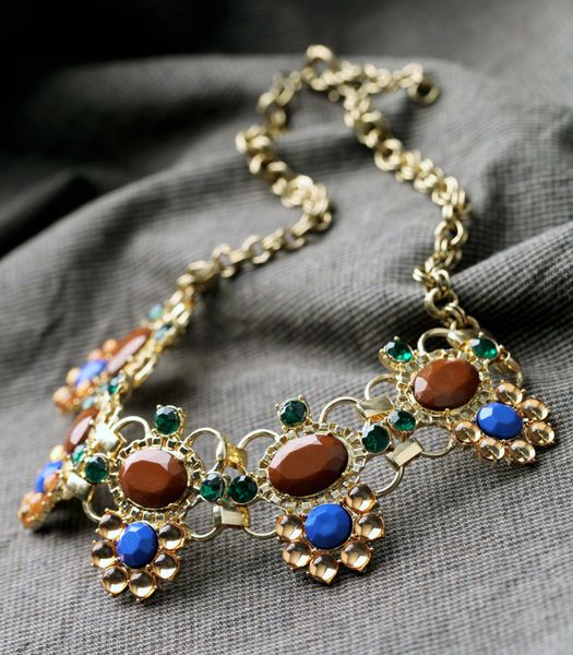 

wholesale fashion woman jewelry vintage glass stone high quility flower shiny gold color choker necklaces, Silver