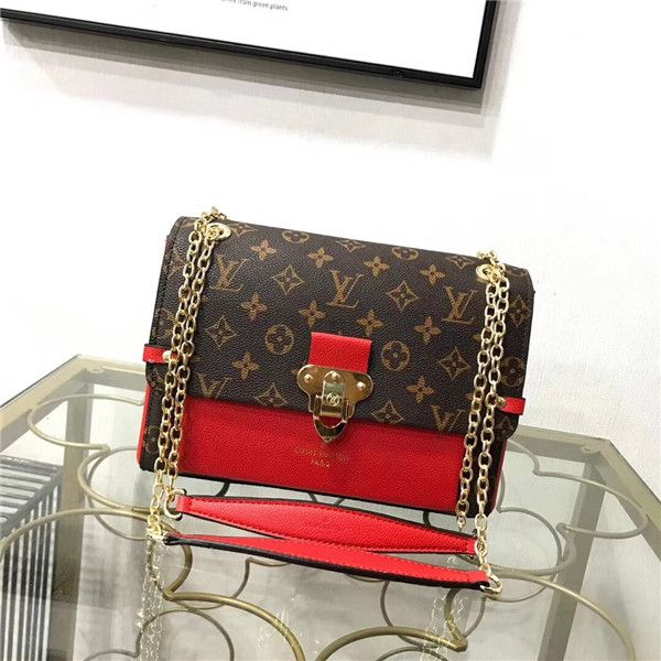 

Bolsa de Ombro bags_shoes_dong