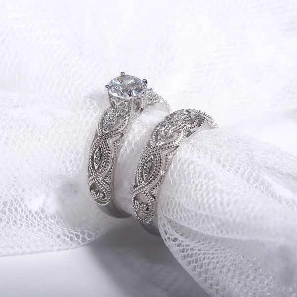 

zhouyang wedding couple ring наборы для женщин романтическое выдалбливают ювелирные изделия циркон серебряный цвет 2 шт обручальное подарков, Slivery;golden