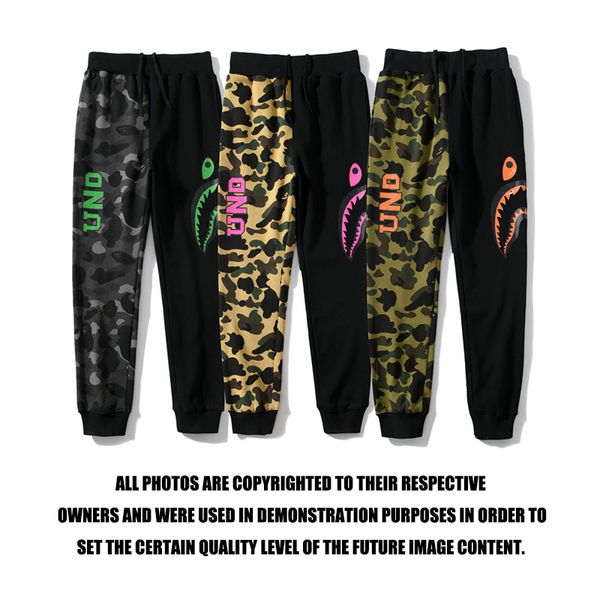 

shark autumn winter new day is popular logo five bar joint style matching color camouflage casual hair loop pants, Black