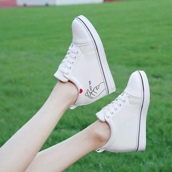 

2019 new autumn and winter warm plus velvet wild korean fashion increase winter cotton shoes women, Black