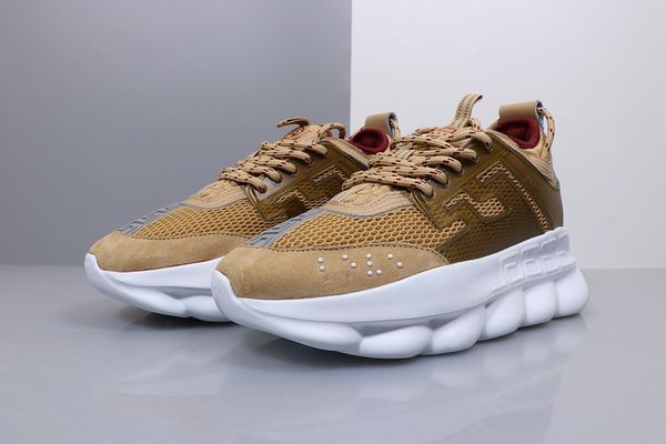 

wholesale Chain Reaction Love Sneakers Sport Fashion luxury designer Casual Shoes Trainer Lightweight Link-Embossed Sole With Dust Bag