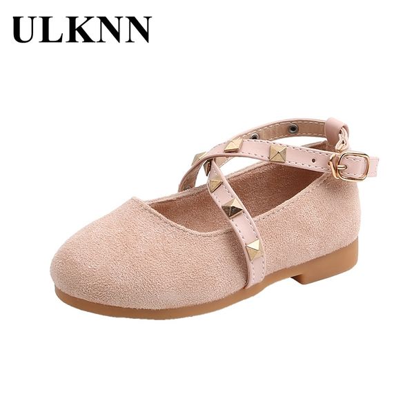 

ulknn kids leather shoes princess fur soft sole wedding dress dacne anti-slip sandals 2020 fashion casual low heel pink, Black;grey