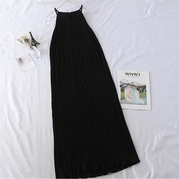 

2020 summer new halter long pleated vacation temperament sleeveless hanging neck dress 1111, Black;gray