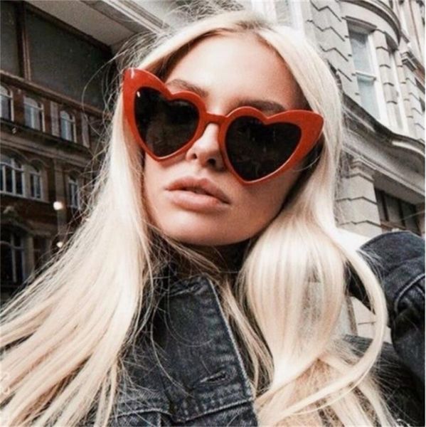 

2018 heart shaped sunglasses women retro cat eye love heart brand designer red black pink vintage sun glasses for women uv400, White;black