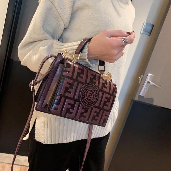 

luxury foreign trade package fashion letter small square bag retro embossed handbag trend ladies shoulder messenger bags handbags purses p