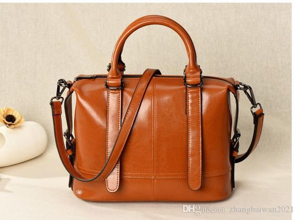 

2019 korean version of the new ladies handbag fashion wild leather handbag retro oil wax leather shoulder messenger bagbrown