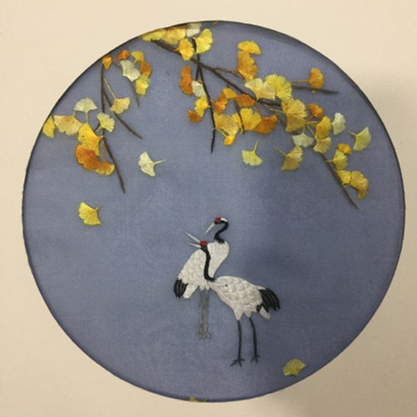 

chinese silk fine hand embroidery double-side pattern finished round 20cm for bag clothing hand fan paintings decoration ornaments etc
