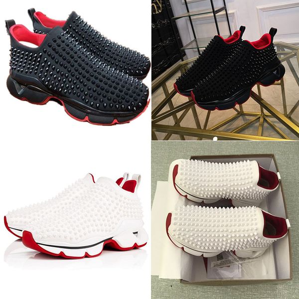 

Sapatos ocasionais yeezys