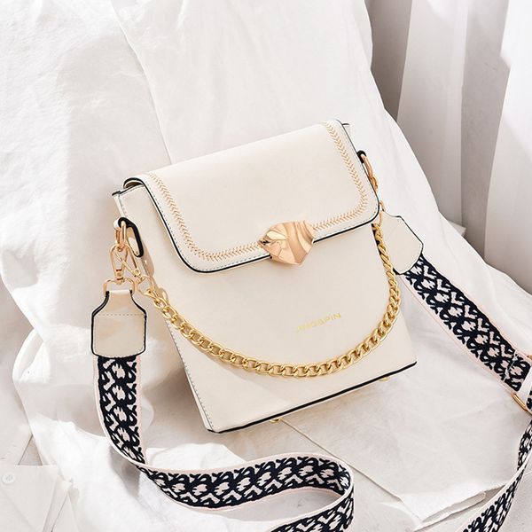 

female leather women bag chain women's shoulder handbags embroidery bucket big capacity tote casual female crossbody bag jd05152