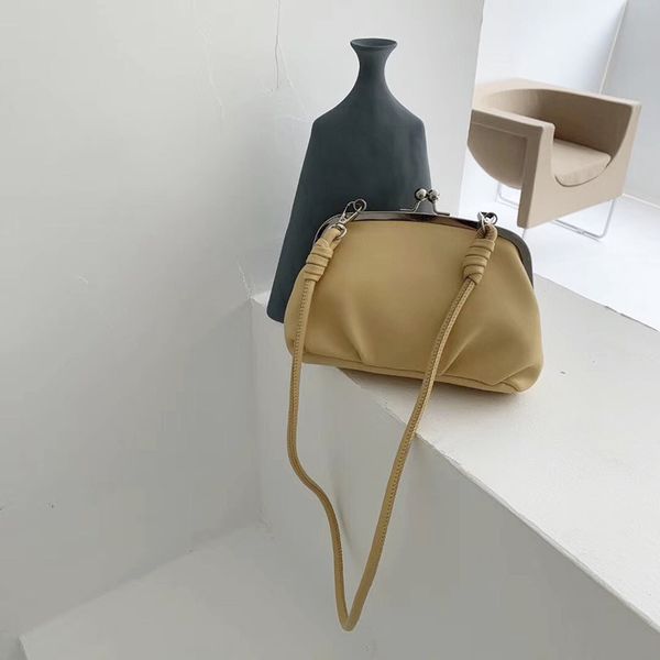 

2020 new small square bag casual bag women shoulder messenger clutch small