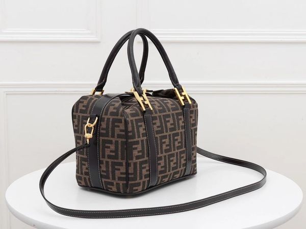 

горячая женщина двойного назначения сумки обед мешок женщина среднего возраста сумка luxury design женщина сумка с коробкой размер 25-15-15c