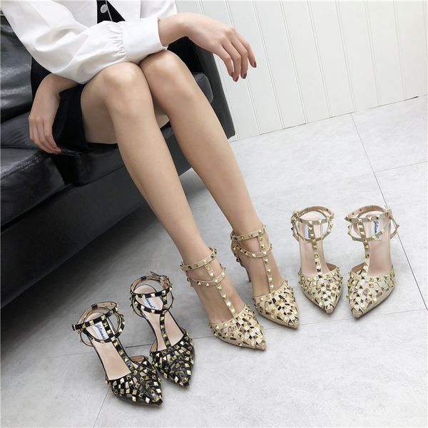 

женские туфли на шпильке высокие каблуки с 2020 лета заклепки прилив обувь сексуальный роман баотоу указал сандалии женщин, Black