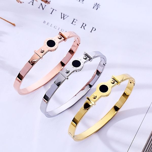 

new luxury fashion personality roman numeral bracelet geometric simple bracelet bride wedding charm anniversary je, Black