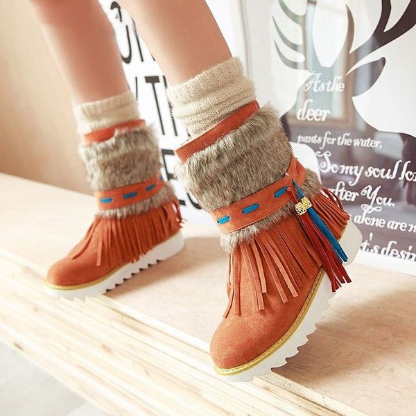 

new autumn and winter tassel short tube female boots matching color beaded female boots large size frosted snow, Black