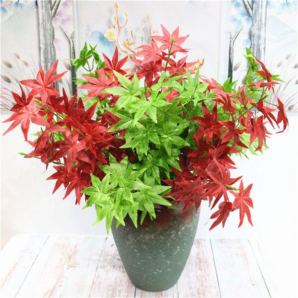 

red simulated maple leaf wedding autumn chicken claw shape maple leaf pentagonal maple branch home decoration wedding decoration