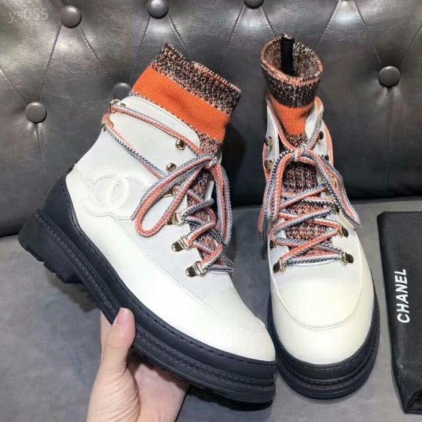 

fall / winter 19 new high-end short boots women's fashion wool knitted wool low heel ankle boots lace up classic, Black