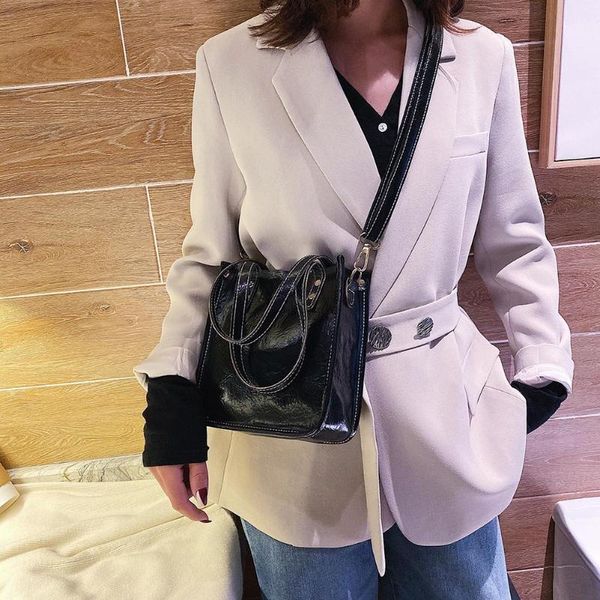 

chic delicate leather crossbody handbag women pu leather retro solid shoulder messenger totes bag ladies satchel bags