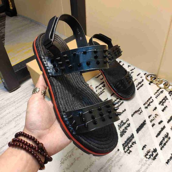 

мужские тапочки red bottoms luxury designers spikes женские пляжные тапочки мужские домашние тапочки нескользящая кожаная мужская повседневн, Black
