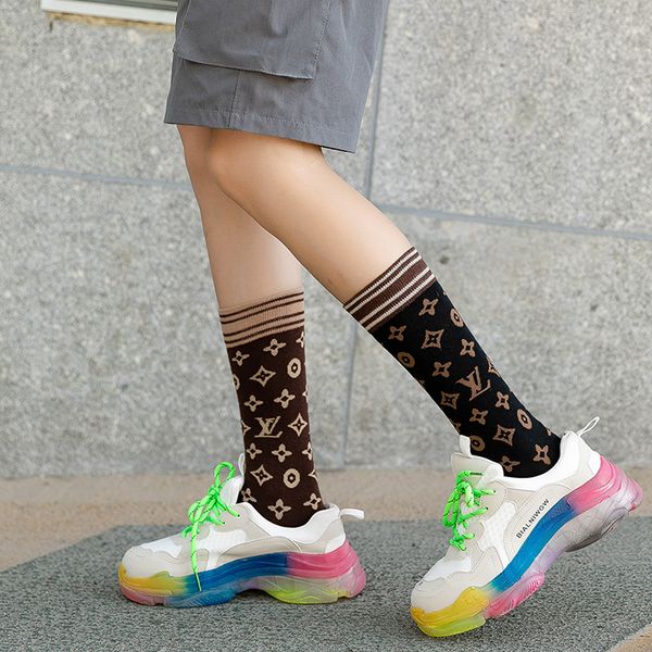 

autumn and winter new women socks simple fashion cotton tube socks europe and the united states leisure hip hop women socks, Pink;yellow
