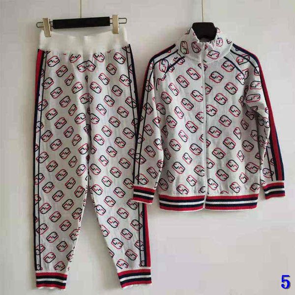 

new arrival women designer tracksuits hoodie brand jacket + pants suits striped side print fashion women knit sets hooded5, White