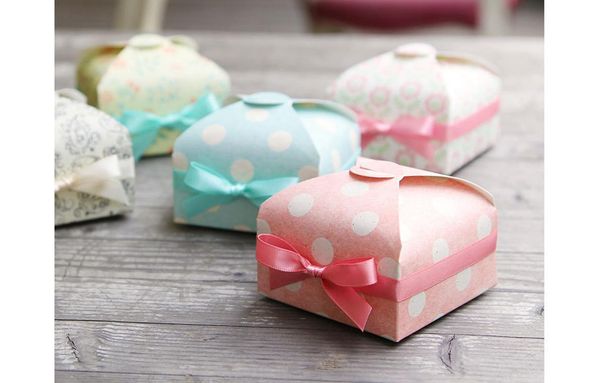 

creative polka dot wedding candy boxes korean style favors gift box wedding party favor decoration pink blue tablewares dec