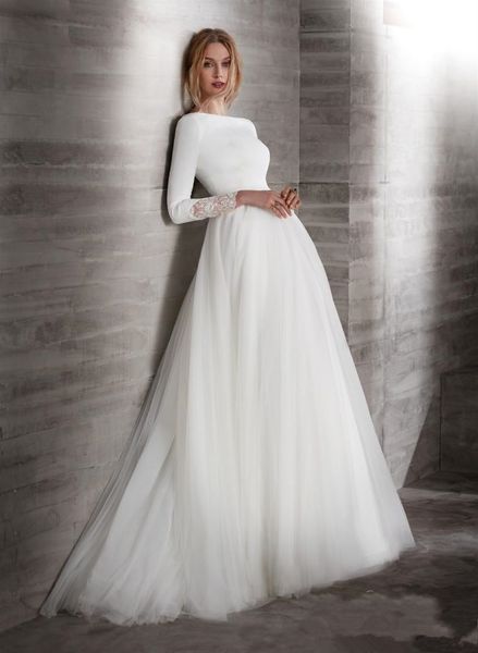 

2020 new elegant a-line crepe tulle modest wedding dresses with long sleeves boat neck covered back simple brdial gowns lds wedding gown, White