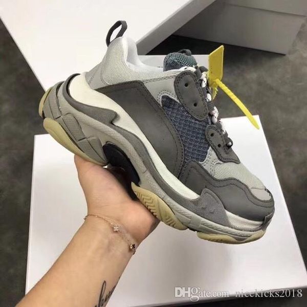 

paris 17fw triple-s casual shoes luxury dad shoes bl triple s 17fw sneakers for men women spring street gd couples star show daddy shoes, Black