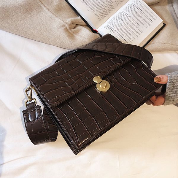 

fashion alligator small flap bag women shoulder bags 2020 fashion pu leather female handbags travel shoulder bags