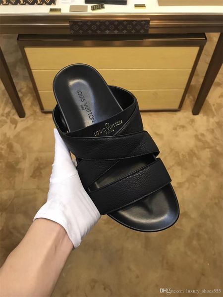 

2020 latest black leather casual slippers men casual shoes fashion trend comfortable shoe size 38-45 type 39745400604